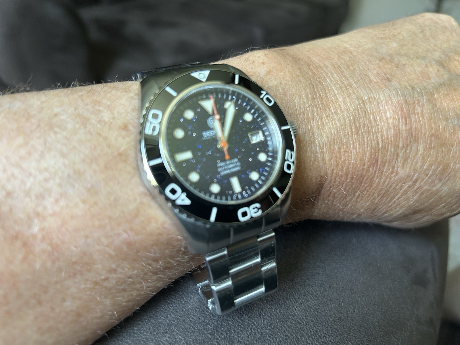 Deep Blue PRO DIVER 200 42.5MM AUTO DIVE WATCH- BLUE SANDSTONE DIAL