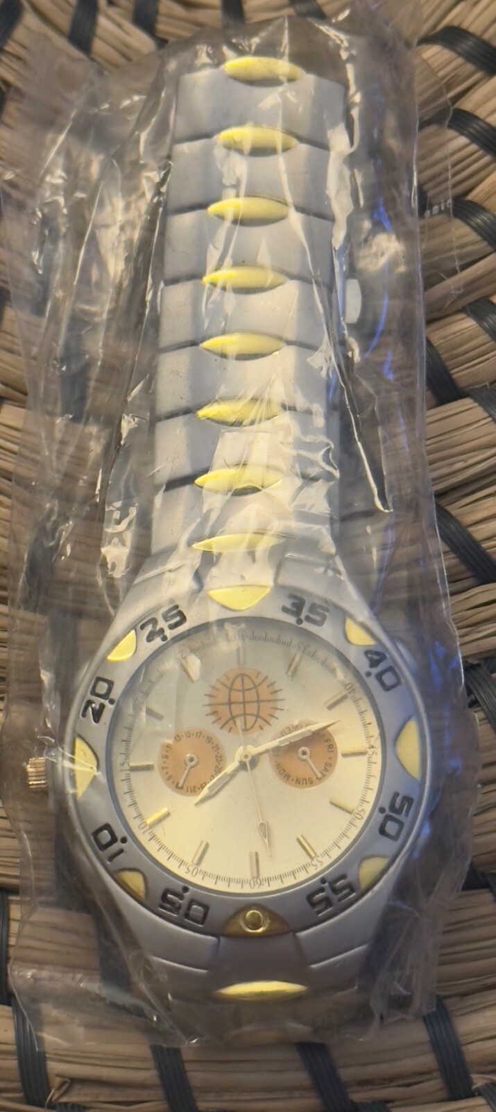 Men’s Silver Gold Tone Wristwatch Stainless Steel Case China UNTESTED Haband