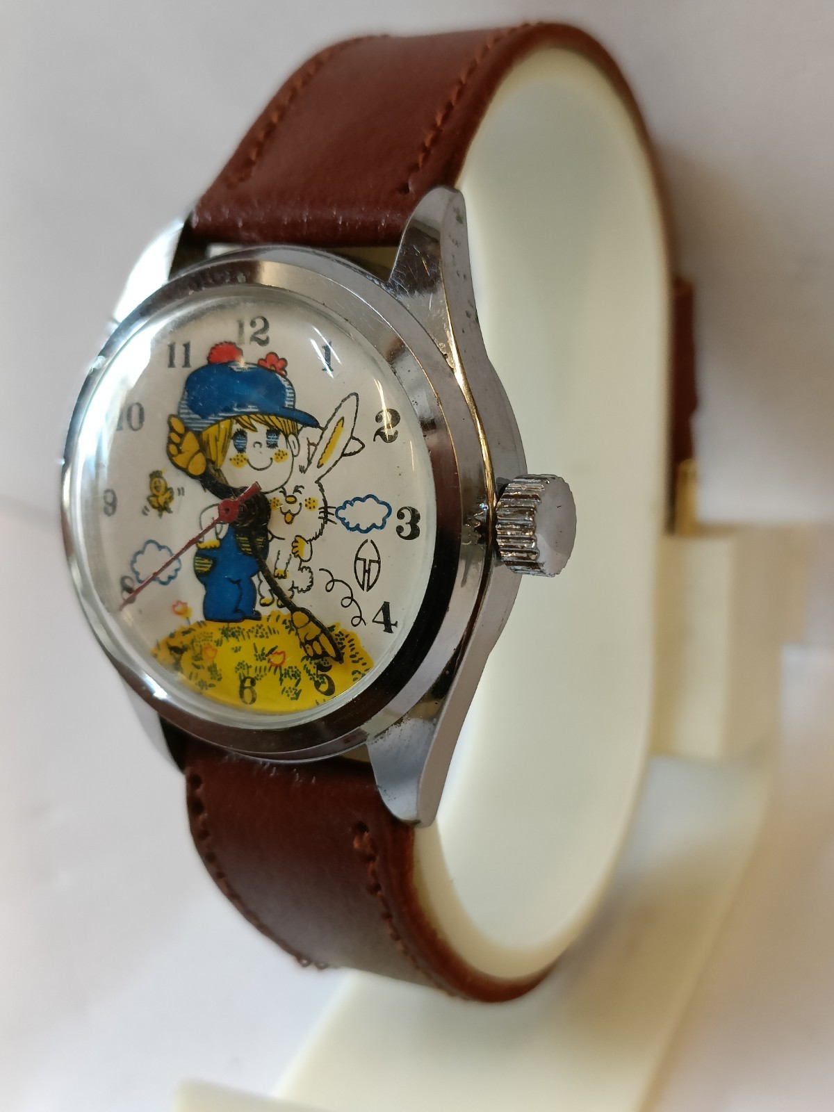 HEGDE-GOLAY WINDING MULTICOLOUR DIAL INDIA MEN’S WORKING CONDITION