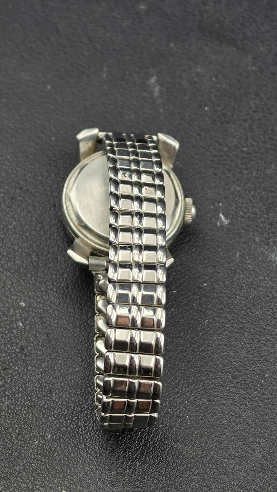 1950s Wittnauer 17J Bumper Automatic Swiss Watch Ref 1366 Dot Dial Bracelet