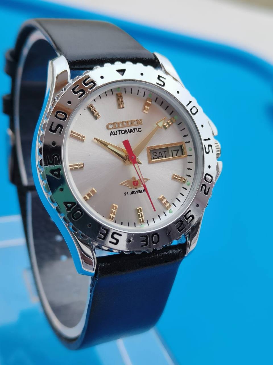 Refurbished Citizen White Dial Vintage Movemen Men’s Watch Exhibition Back 38mm