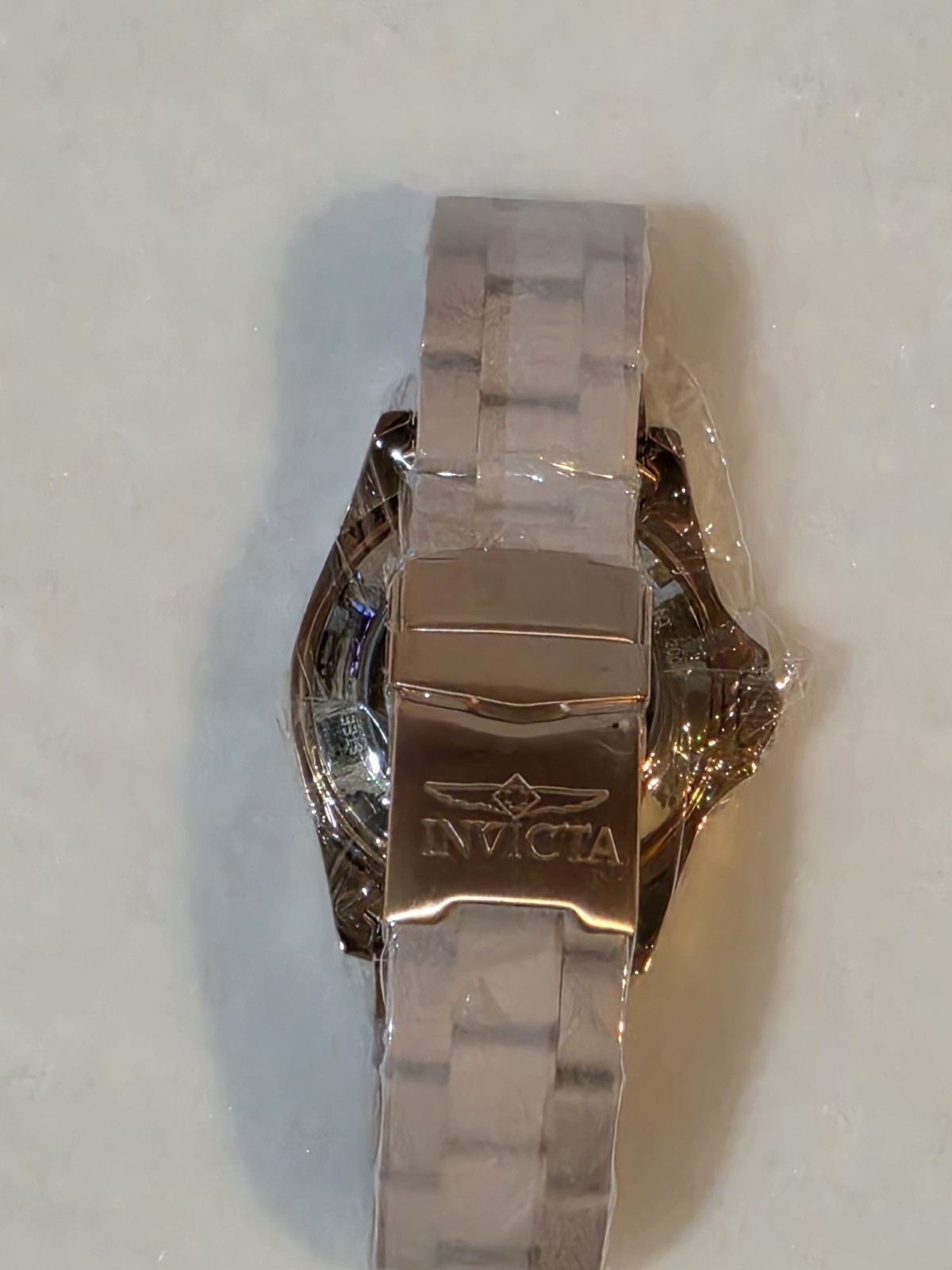 Men’s 43mm Diver Watch Rose Gold Stainless Quartz Silver Textured Dial Invicta