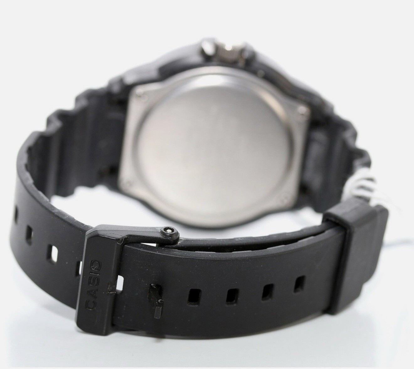 Casio Quartz MRW200H-1BVMen’s Analog Day/Date 100m Sport Watch Black Resin Strap