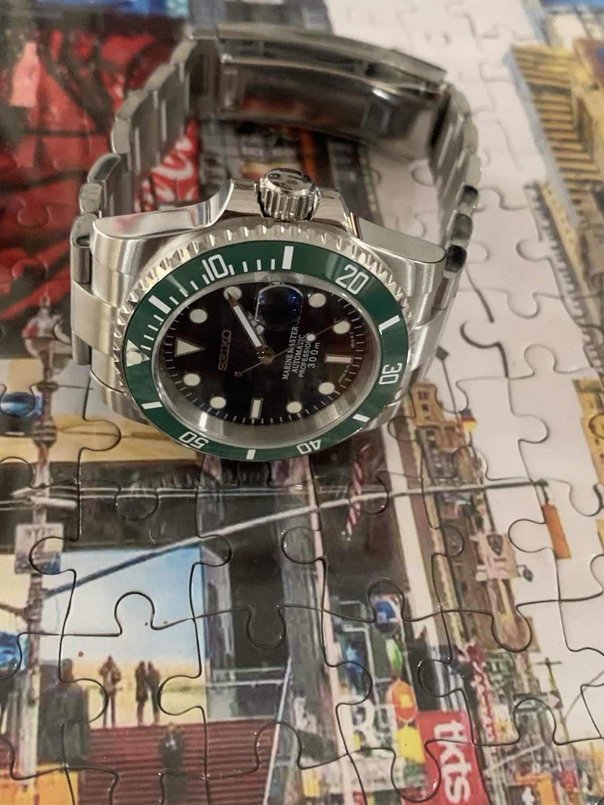 Marine Master Automatic 300m Diver Green Bezel Black Dial Date Box