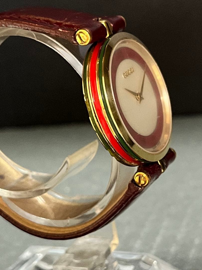 RARE GUCCI 2000M Sherry Line Vintage Unisex Red White Gold Working NEW BATTERY