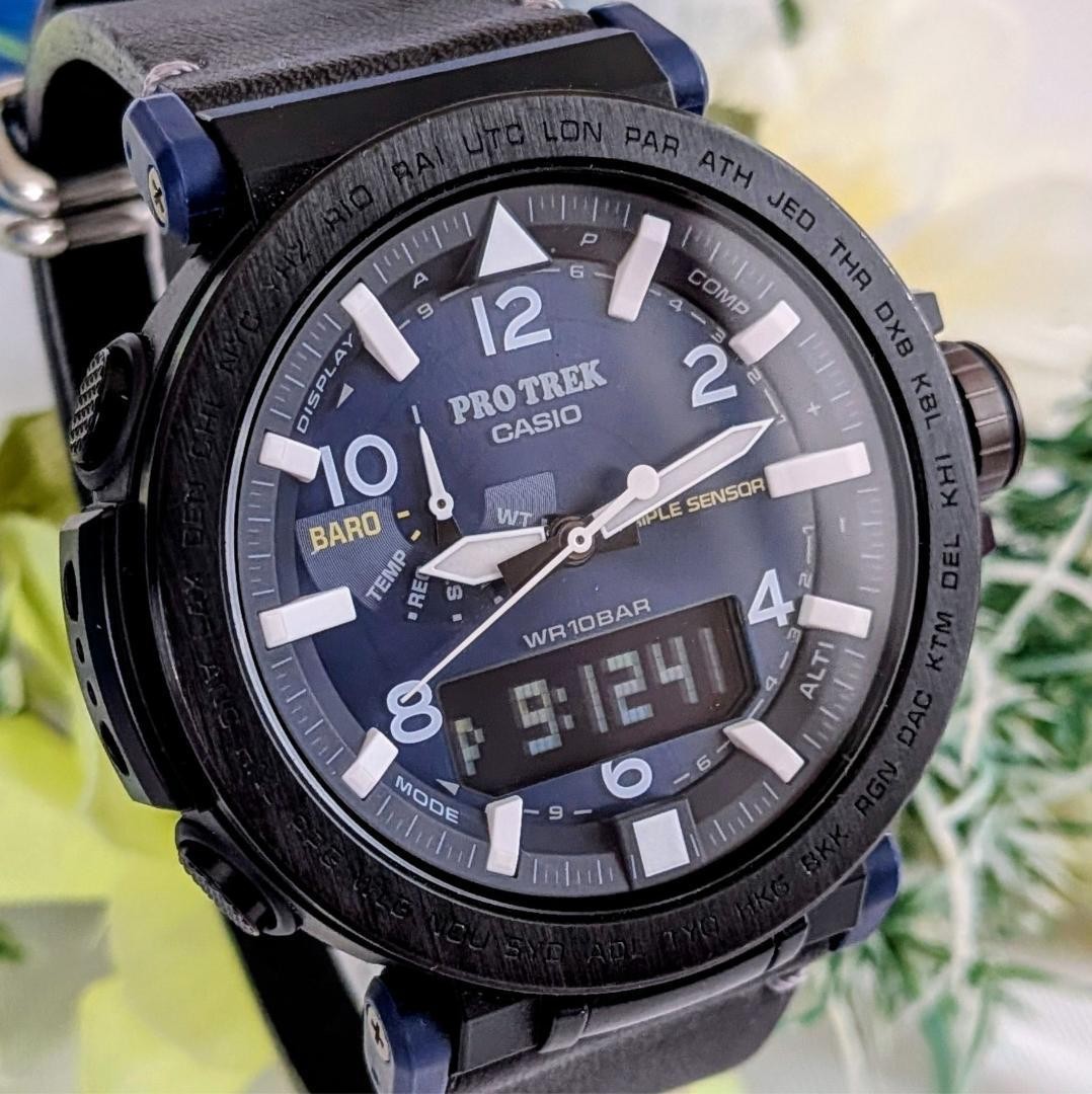 Casio Pro Trek Navy Solar Men’s Watch Tough Japan Nearly New 073768