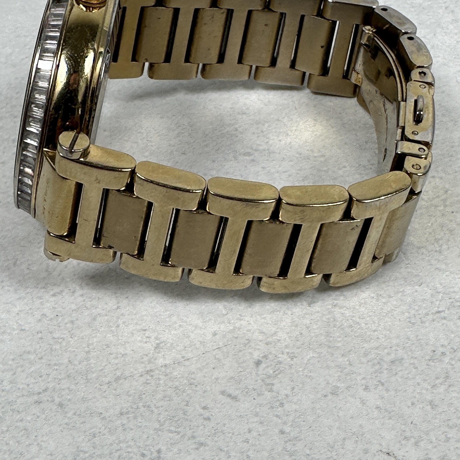 Michael Kors Watch Womens 40mm Champagne Dial Crystal Bezel Skylar Gold Tone