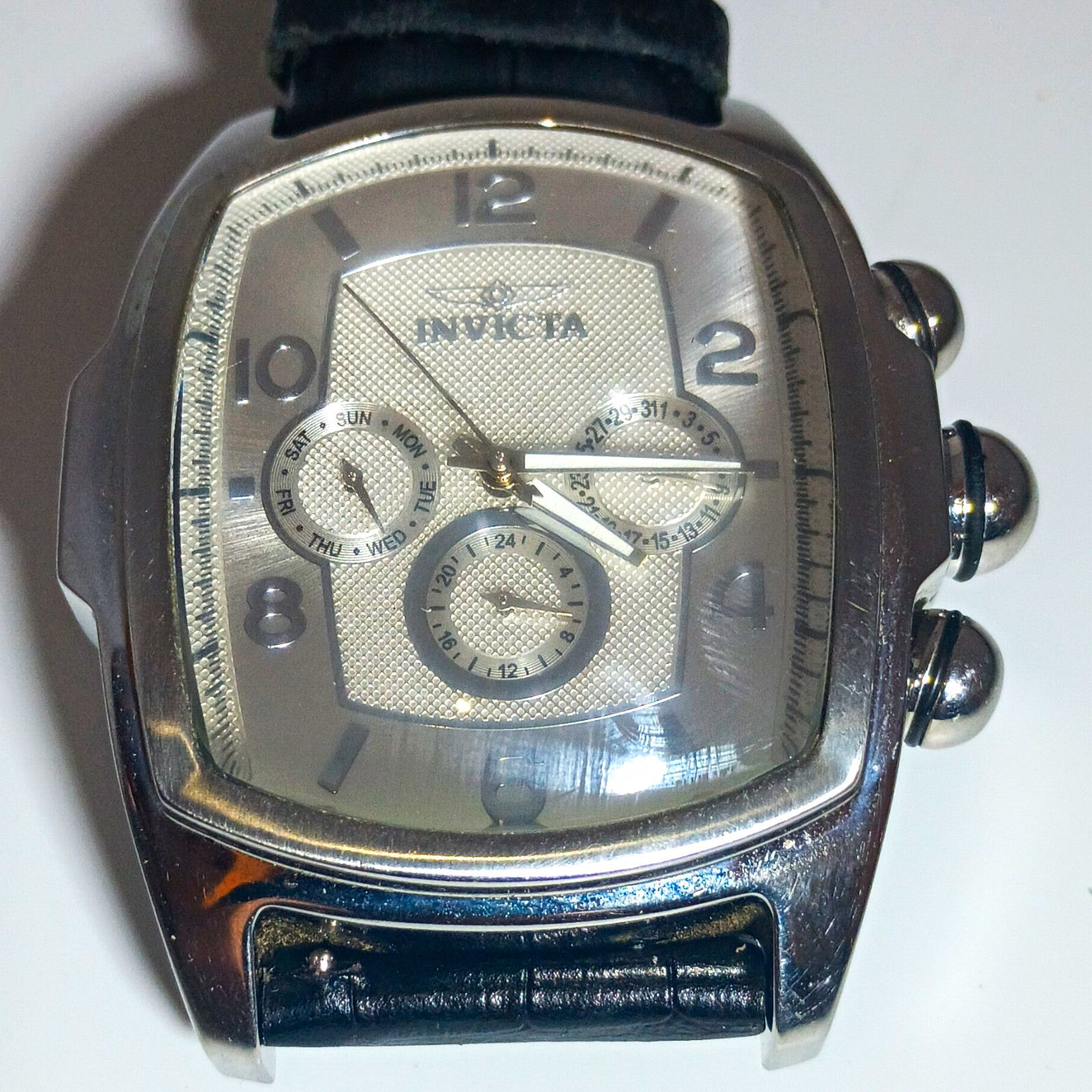 Invicta Lupah Special Edition Tritnite Quartz 30m 48mm Black Leather Day/Date