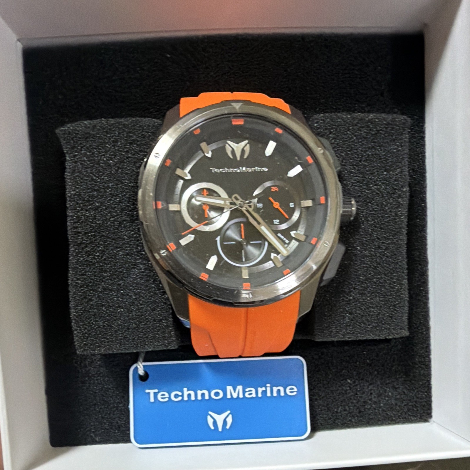 TechnoMarine Para Caballeros Cronografo Cuarzo Dial Negro Correa Naranja 43 mm