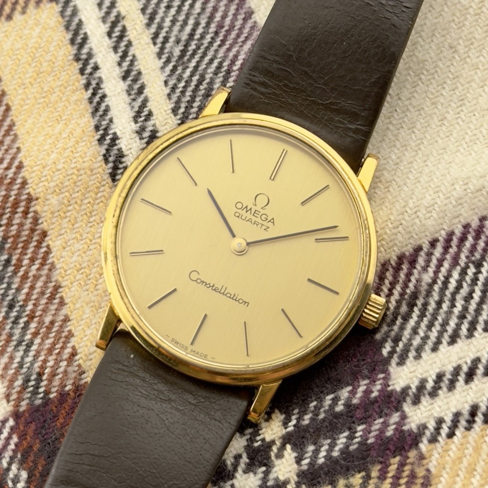 Vintage 1970 Omega Constellation – Gold Dial Quartz – Ref. 191.032 – Men’s Watch