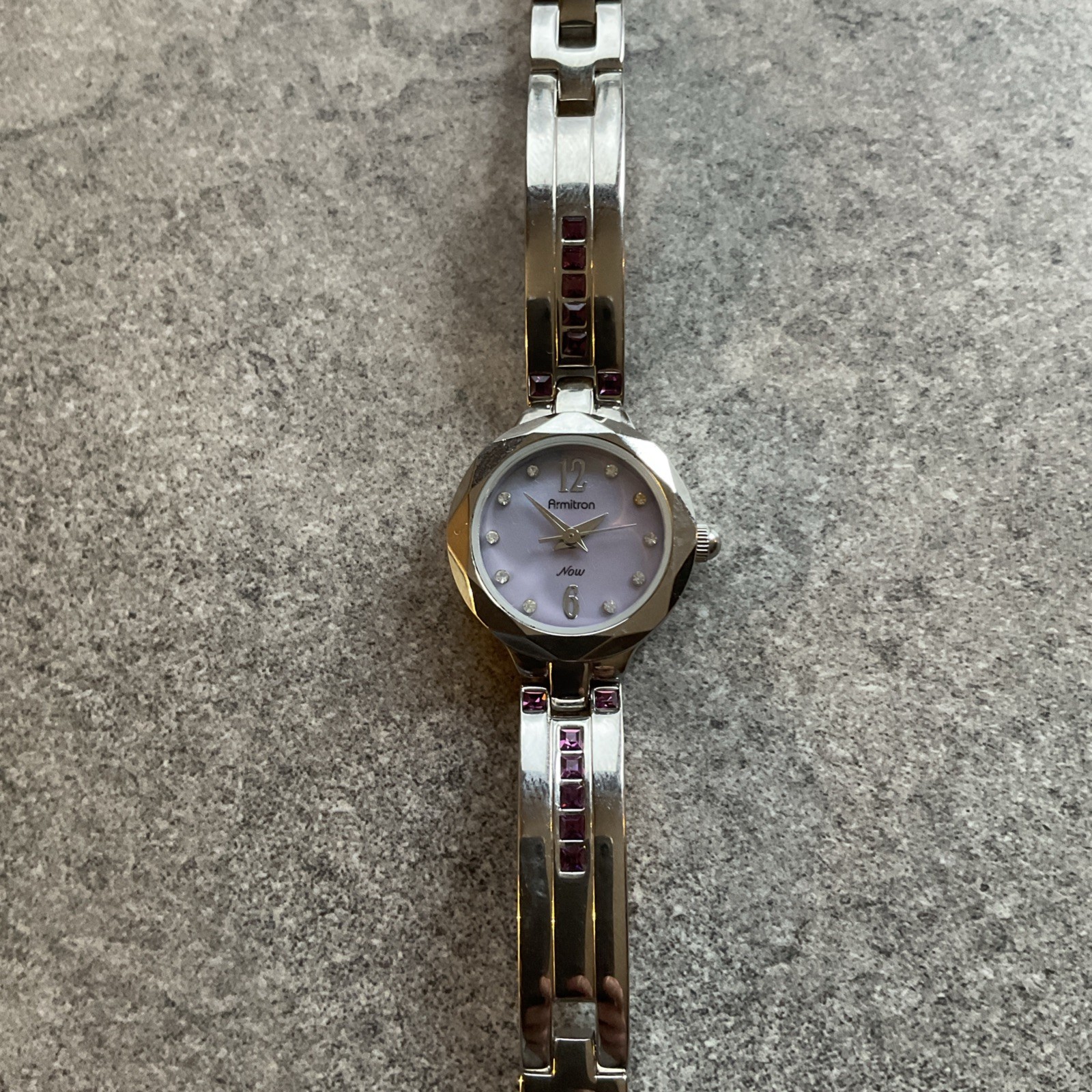 Beautiful Armitron Womens Watch 23mm Silver Tone Case/Band Purple MOP Dial Bin G