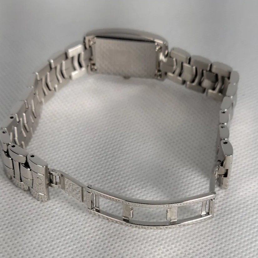 GUESS COLLECTION Women’s Stainless St Water Resistan 30M Silver Green Dial 20×29