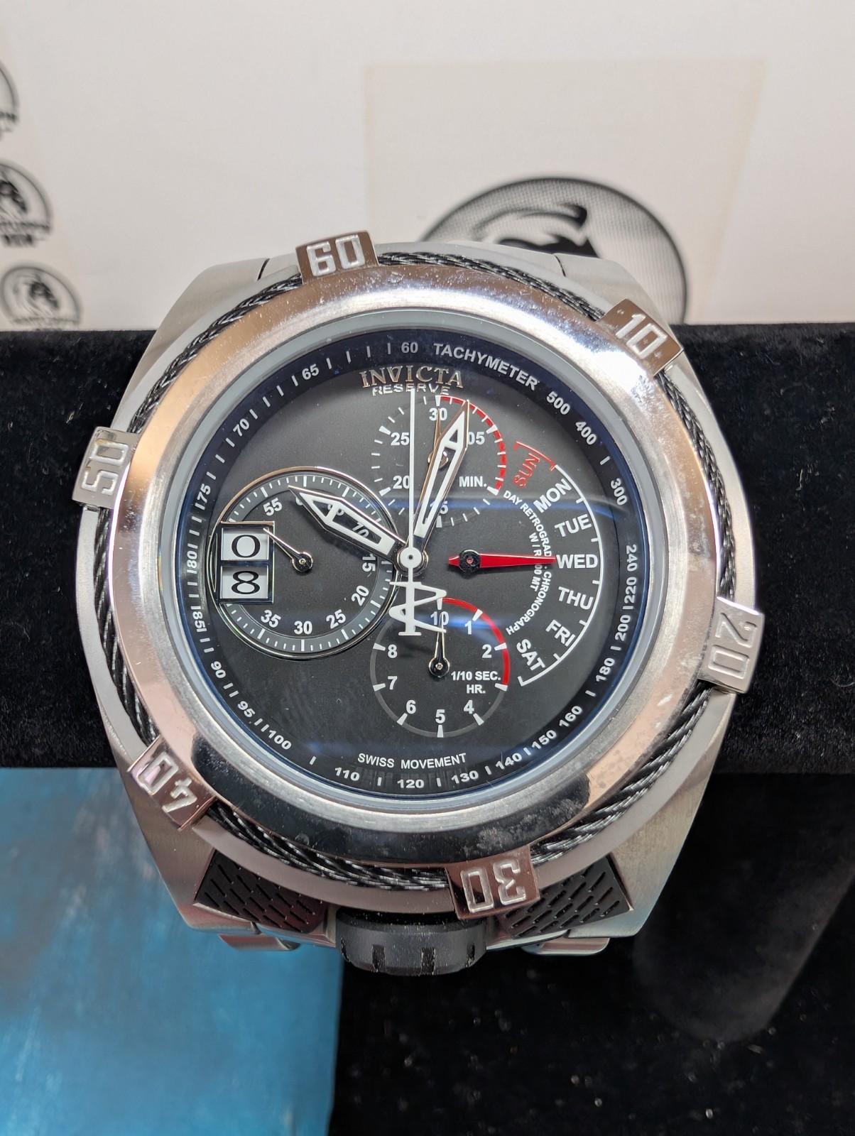 Invicta Men’s Bolt Zeus Tria watch. Needs Batteries But Works Great! Beautiful