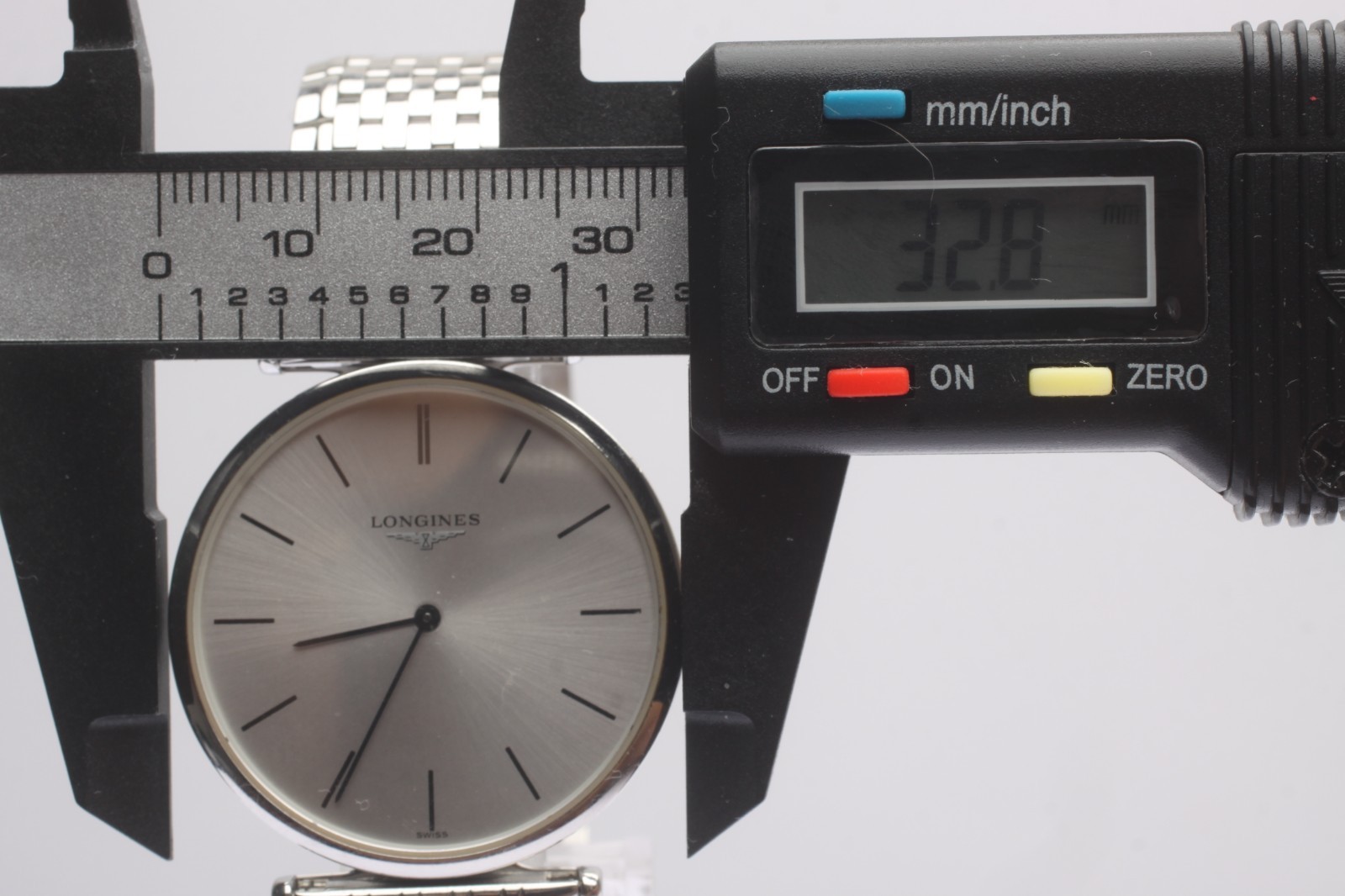 [Near MINT] Longines La Grande Classique L4.709.4 Silver Dial Quartz Men’s Watch