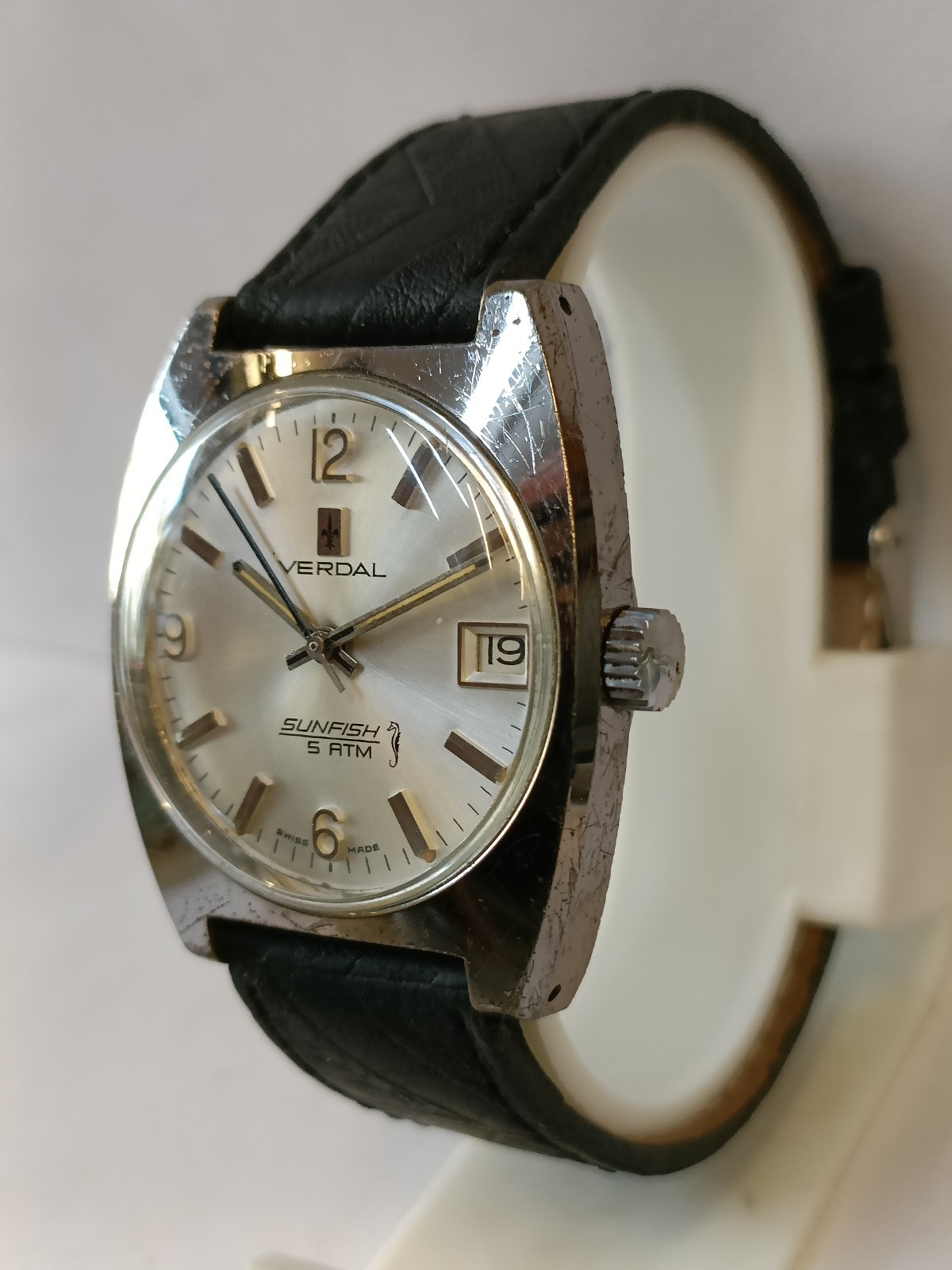 VERDAL SUNFISH 17J WINDING SILVER DIAL 4229 SWISS MEN’S WORKING CONDITION