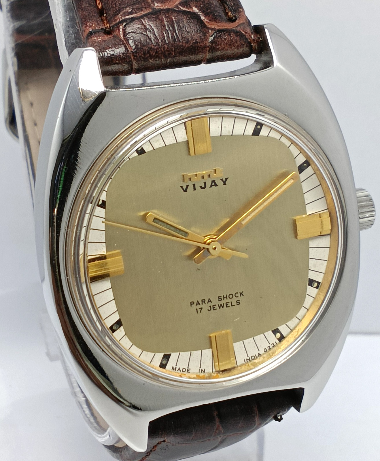 HMT Vijay 17 Jewels Hand Winding Wrist Watch For Men’s In Working Condition