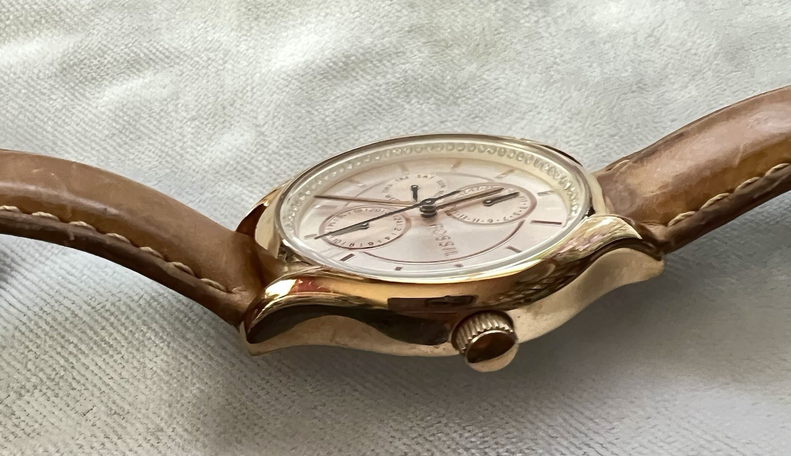 Fossil Ladies Daydreamer Watch,Multifunction,Analog ,5 Atm ,40 Mm Case ,2017