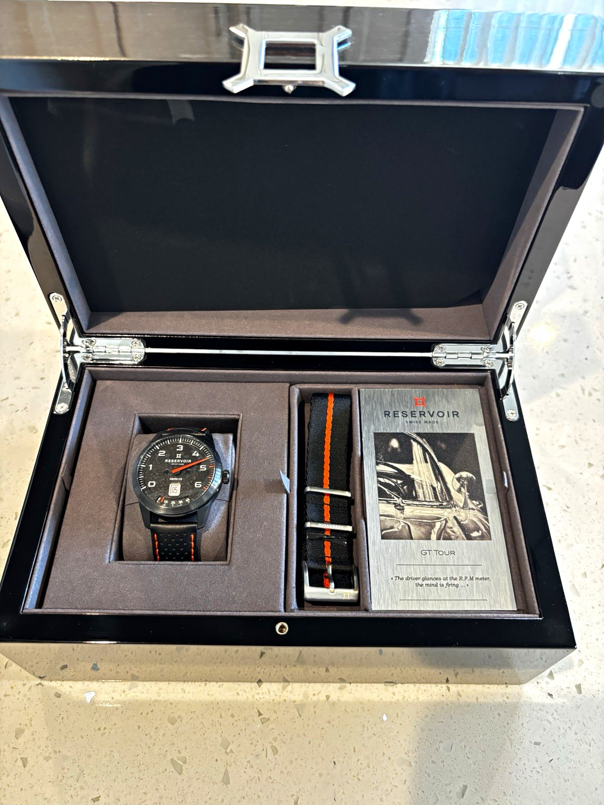 Reservoir GT Tour 371se Automatic 43mm Black Dial Leather Strap Date Box Papers