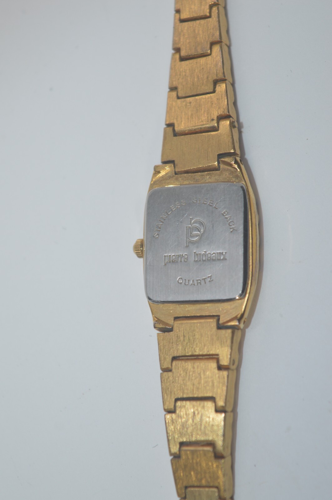Pierre Bideaux Women Dress/Formal Gold Nugget Watch New battery GUARANTEED