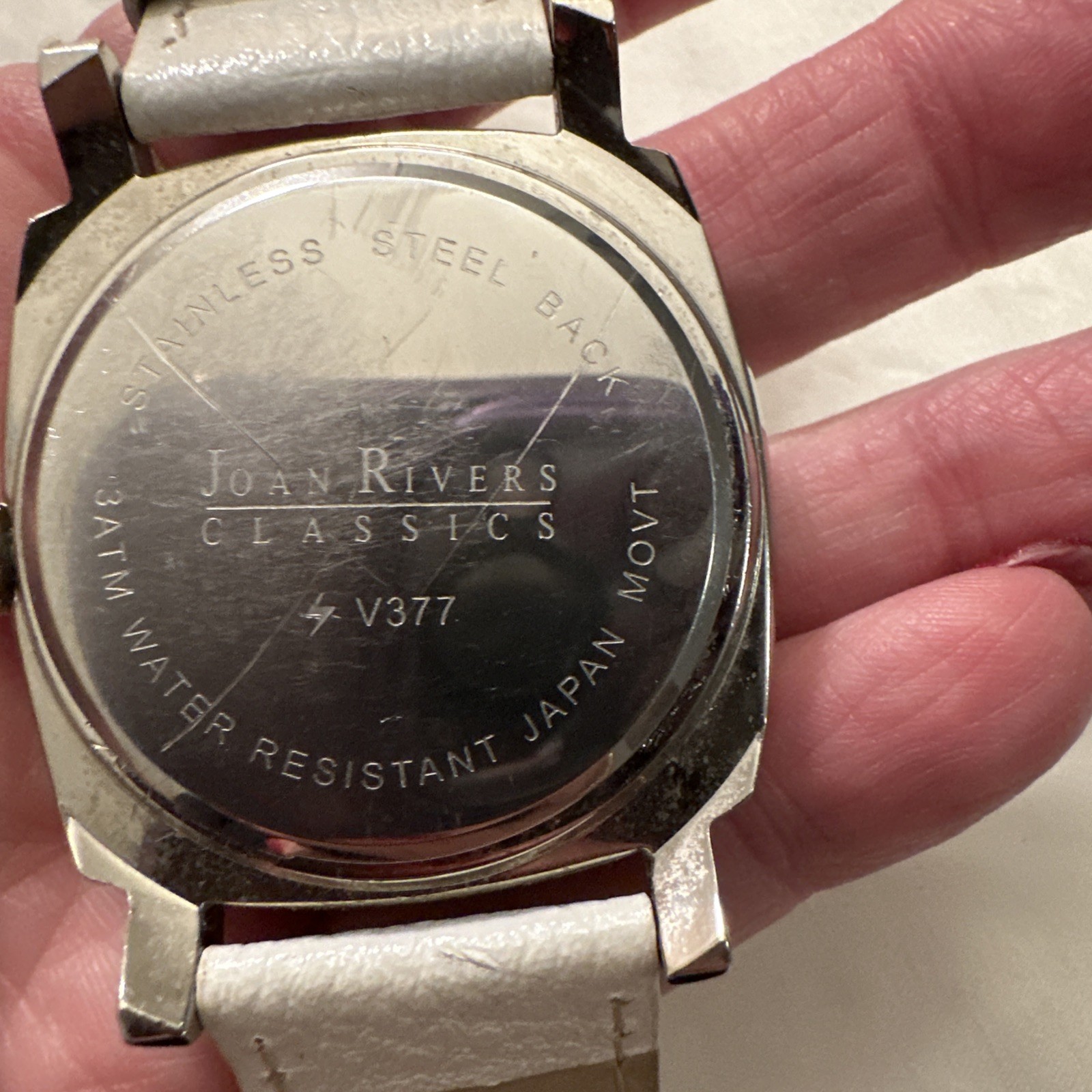 Joan Rivers Classics Designer Black Face Ivory Leather Band 6.5-8.5″ Watch