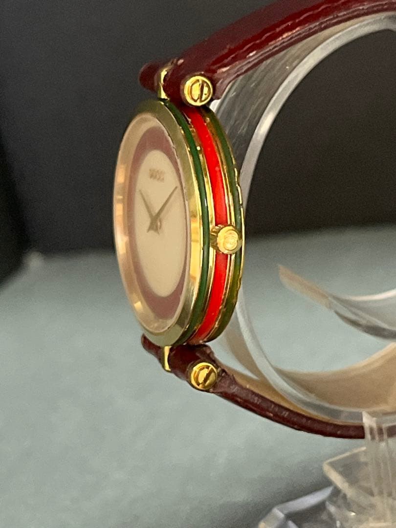 RARE GUCCI 2000M Sherry Line Vintage Unisex Red White Gold Working NEW BATTERY