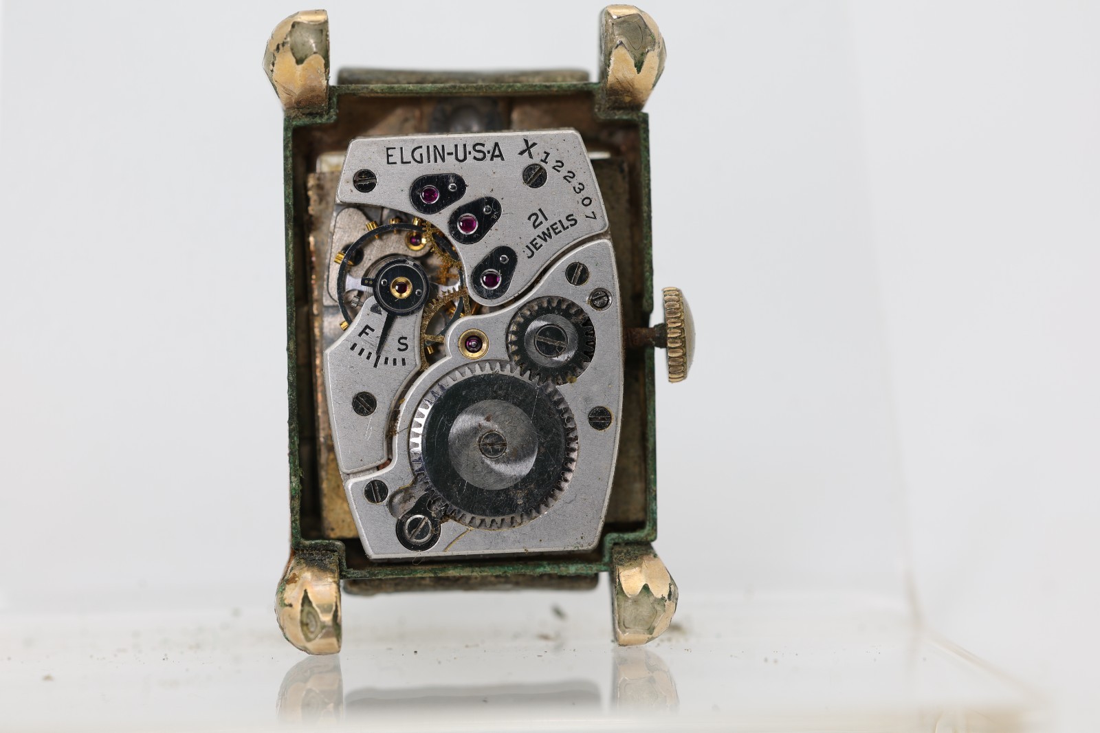ELGIN 538 DIAMOND & RUBY CASE & DIAL, TANK WRIST WATCH, X122307, FOR REPAIR (NA)