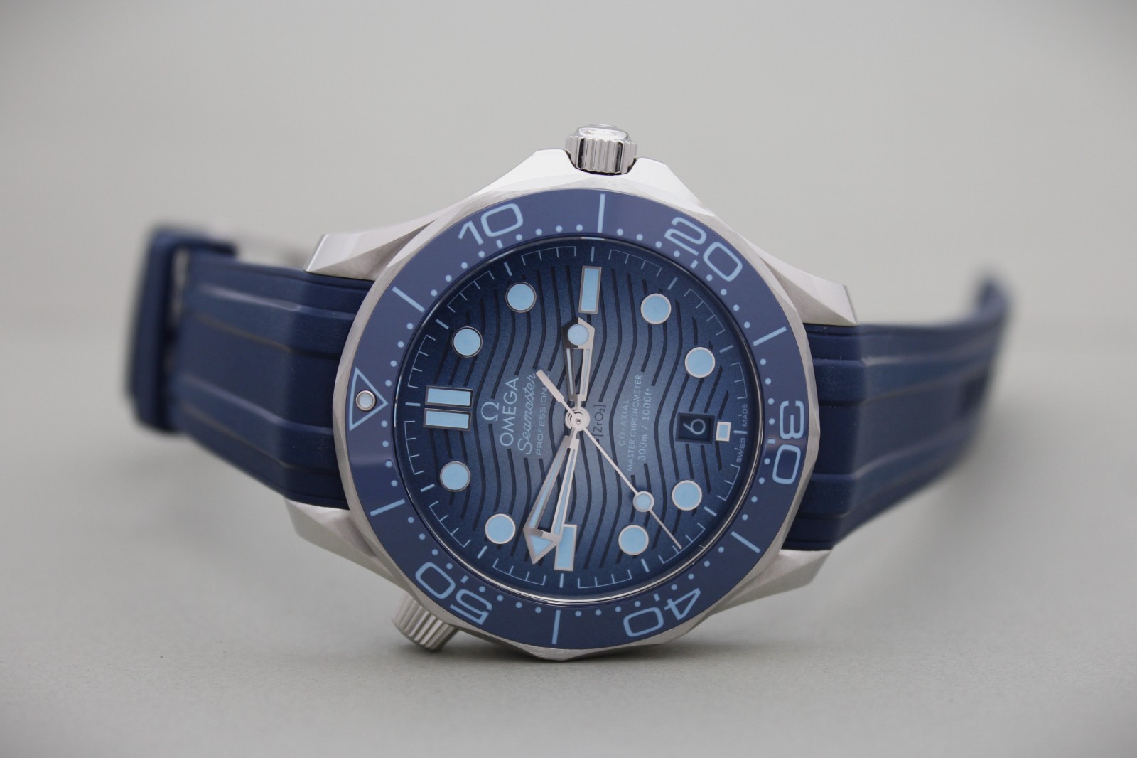 Omega Seamaster Diver 300m Summer Blue 2024 Full Set inc Omega Warranty to 2029