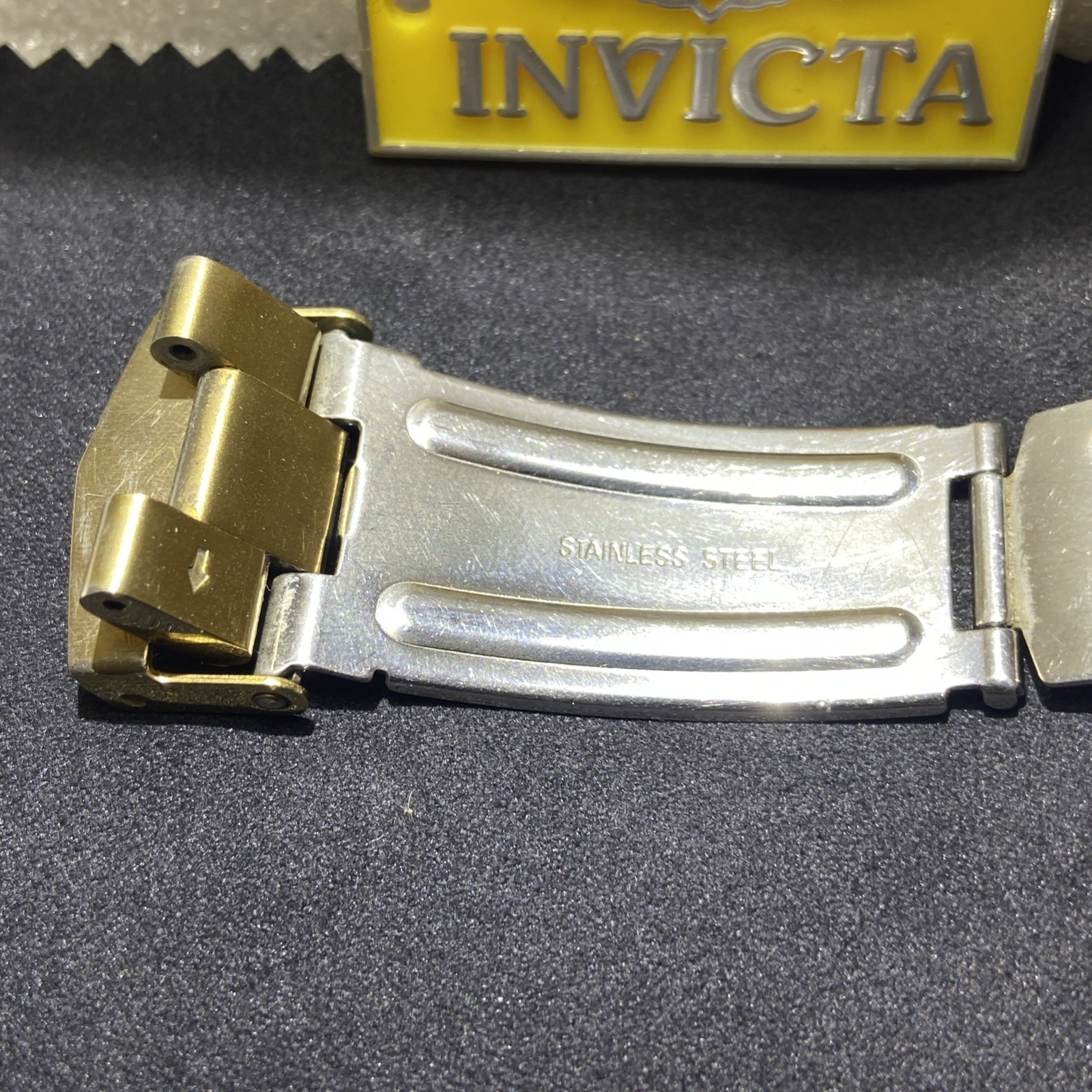 Invicta Chronograph Watch Bracelet Clasp 24mm 21954 (With Out Pins)