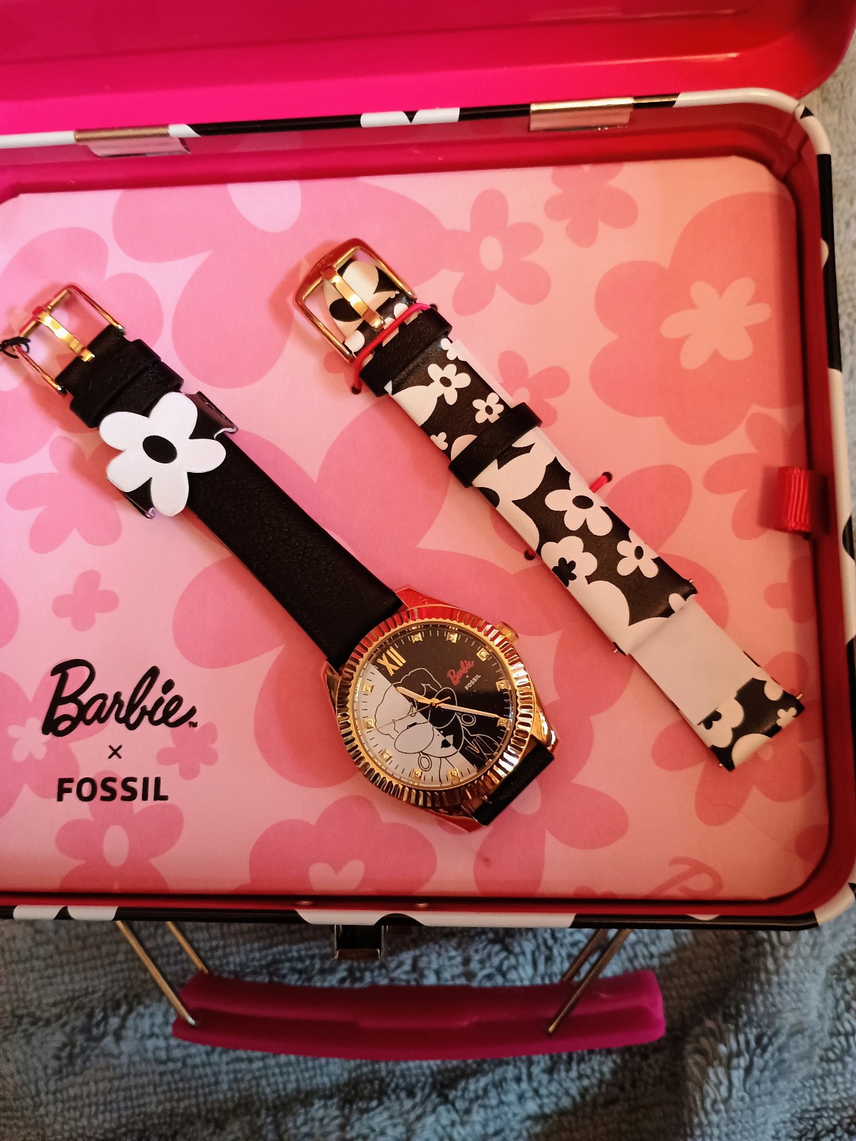 Barbie X Fossil Watch W/ Changeable/Extra Band in Lunch Box, 2023 New NRFB