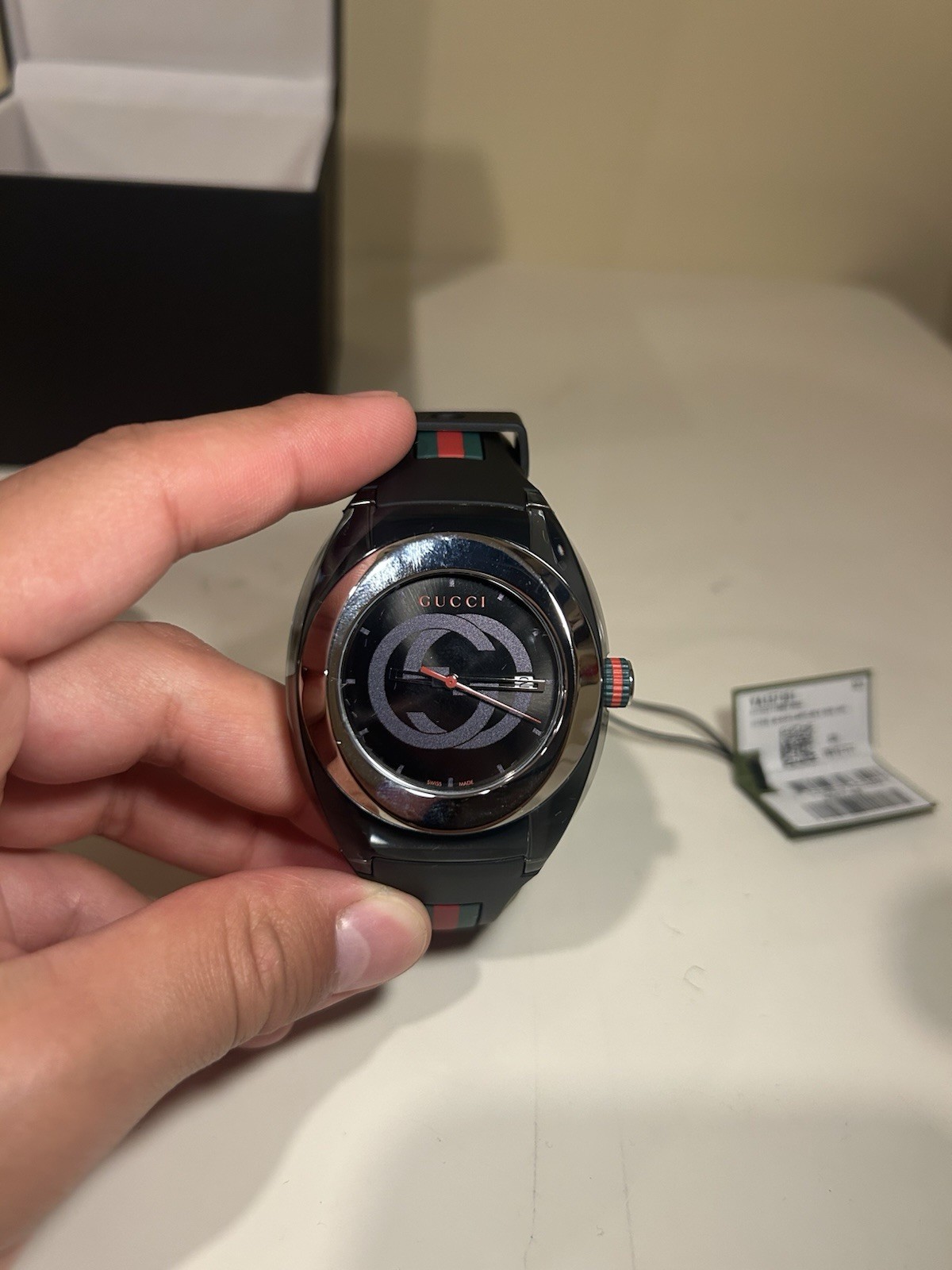 Gucci Sync XXL YA137101 Men’s Quartz Rubber Band Watch New In Box