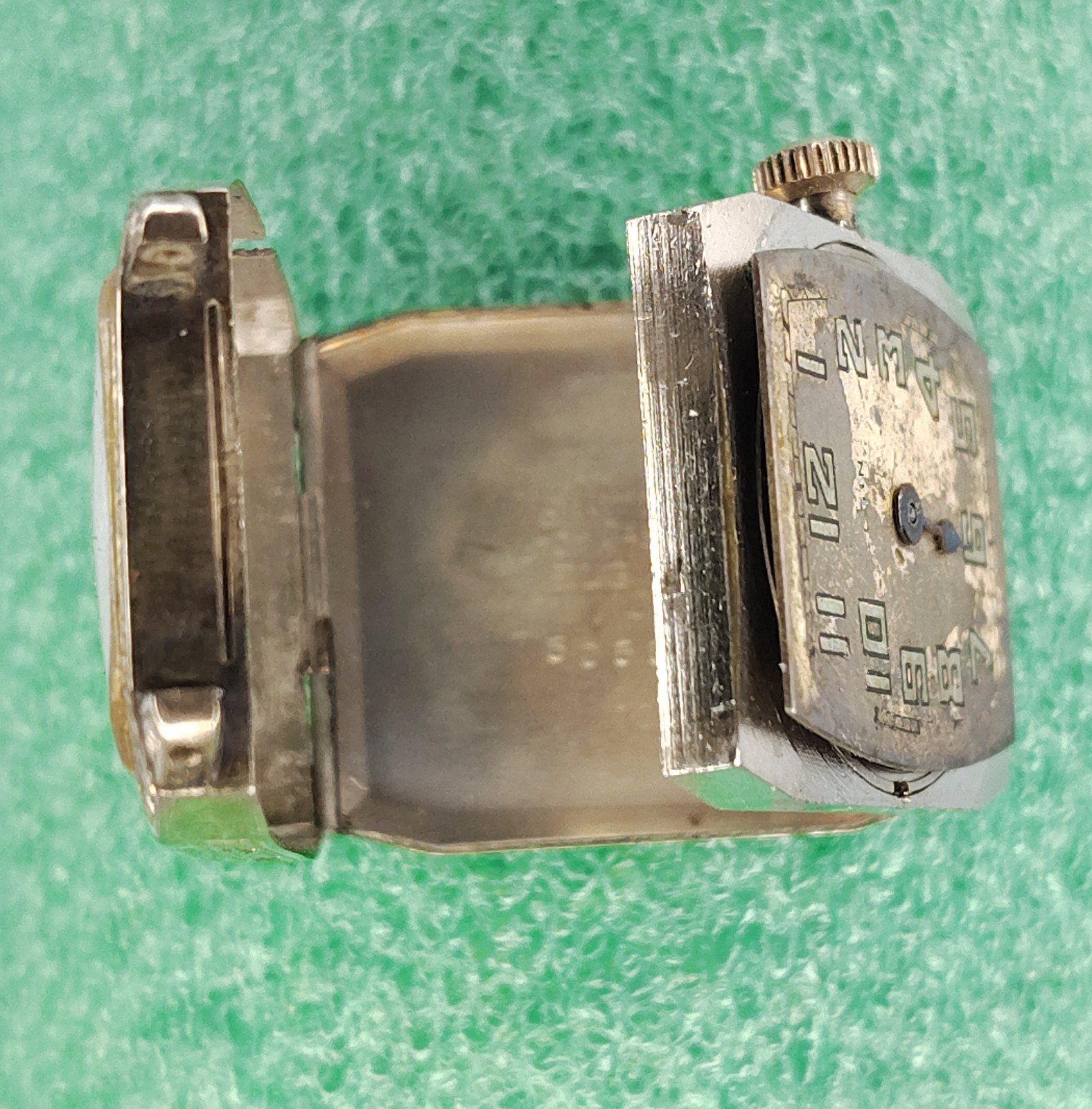 lot C2448 Lady Elgin Hindged Fancy Engraved Case Manual Wind Vintage Watch Parts
