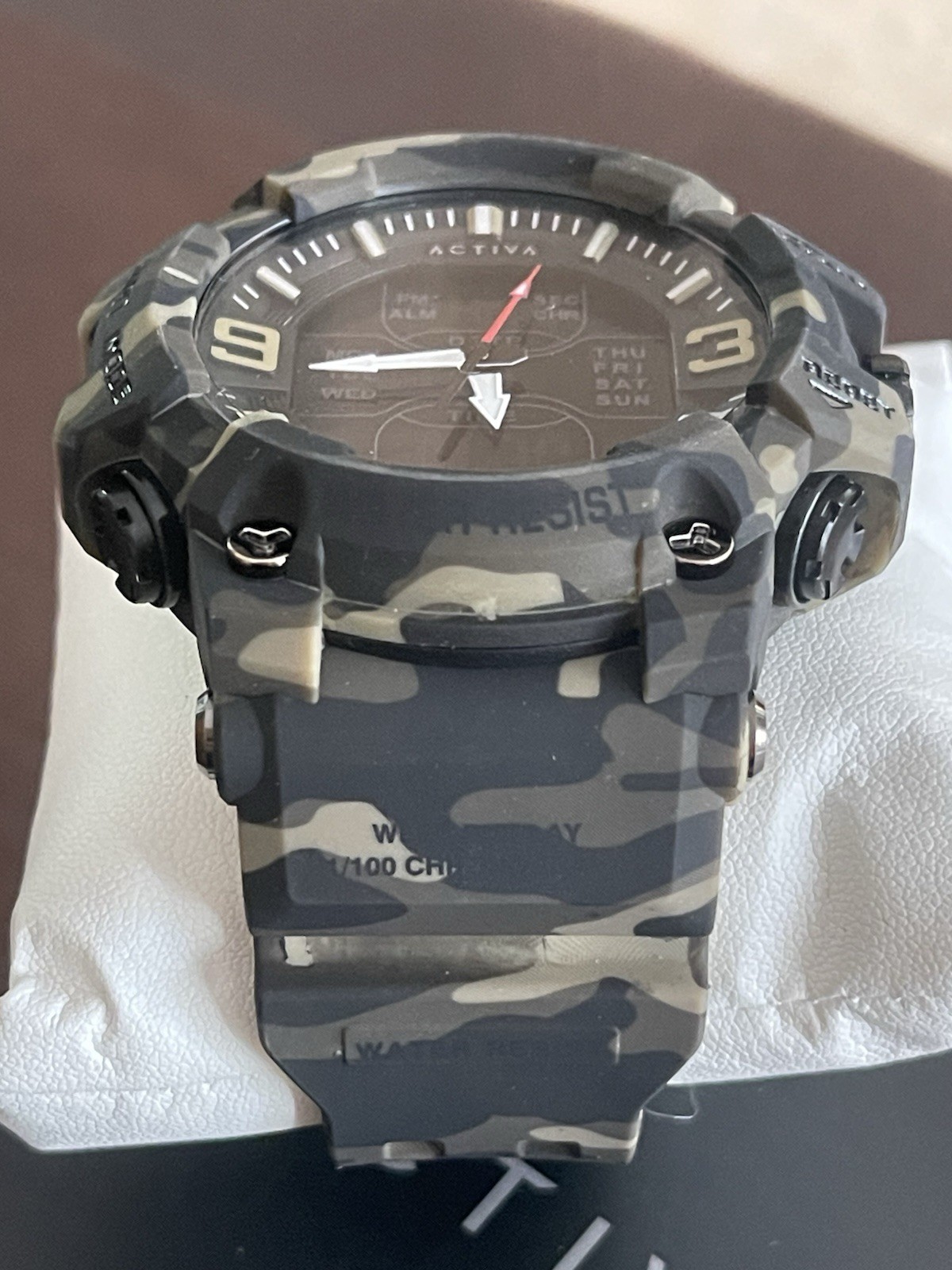 Activa Vulkor X Invicta Analog Digital Men’s Watch – 53mm. Camouflage. Tan, new