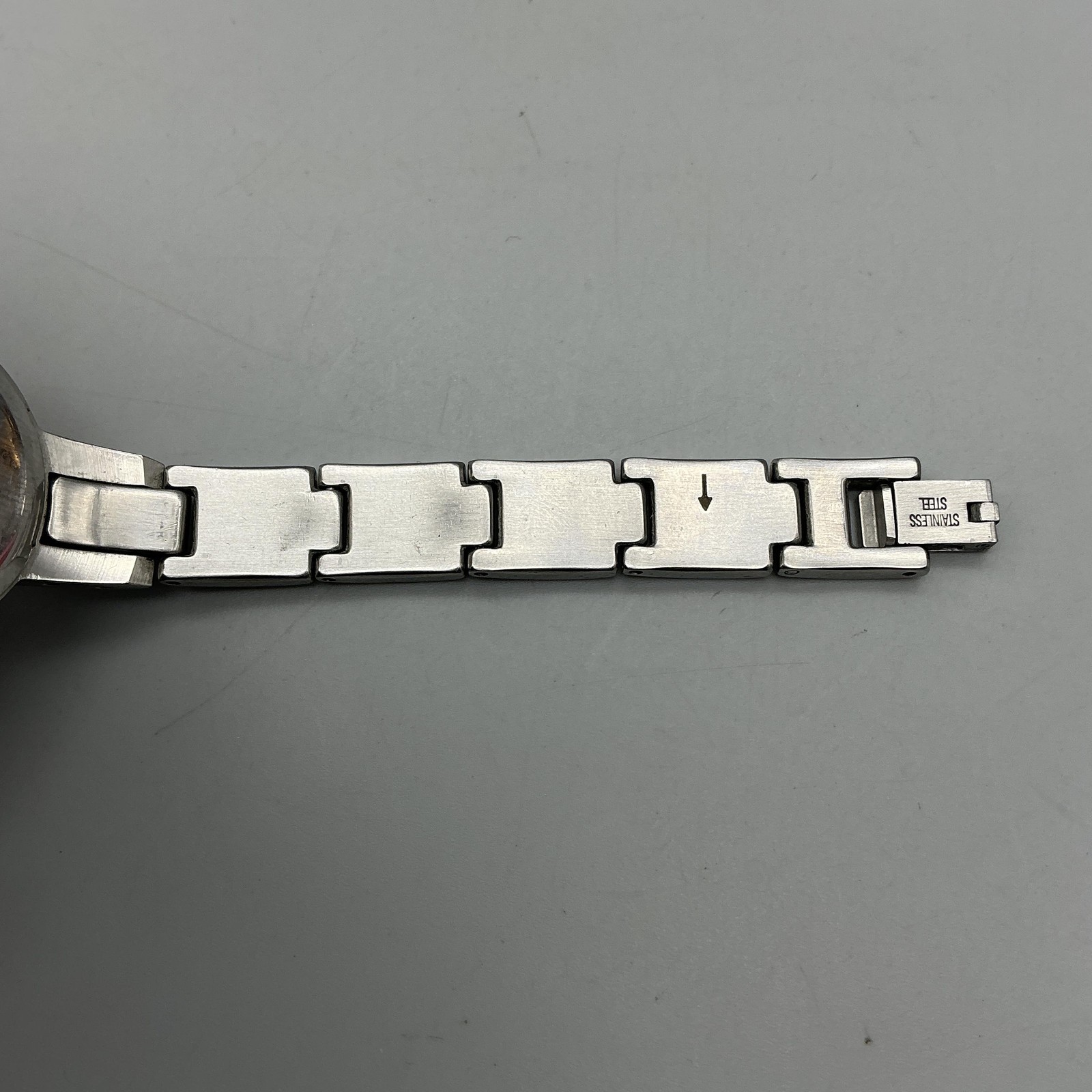 Fossil F2 Womens Watch 22mm Purple Dial Stainless Steel New Battery 5.75″