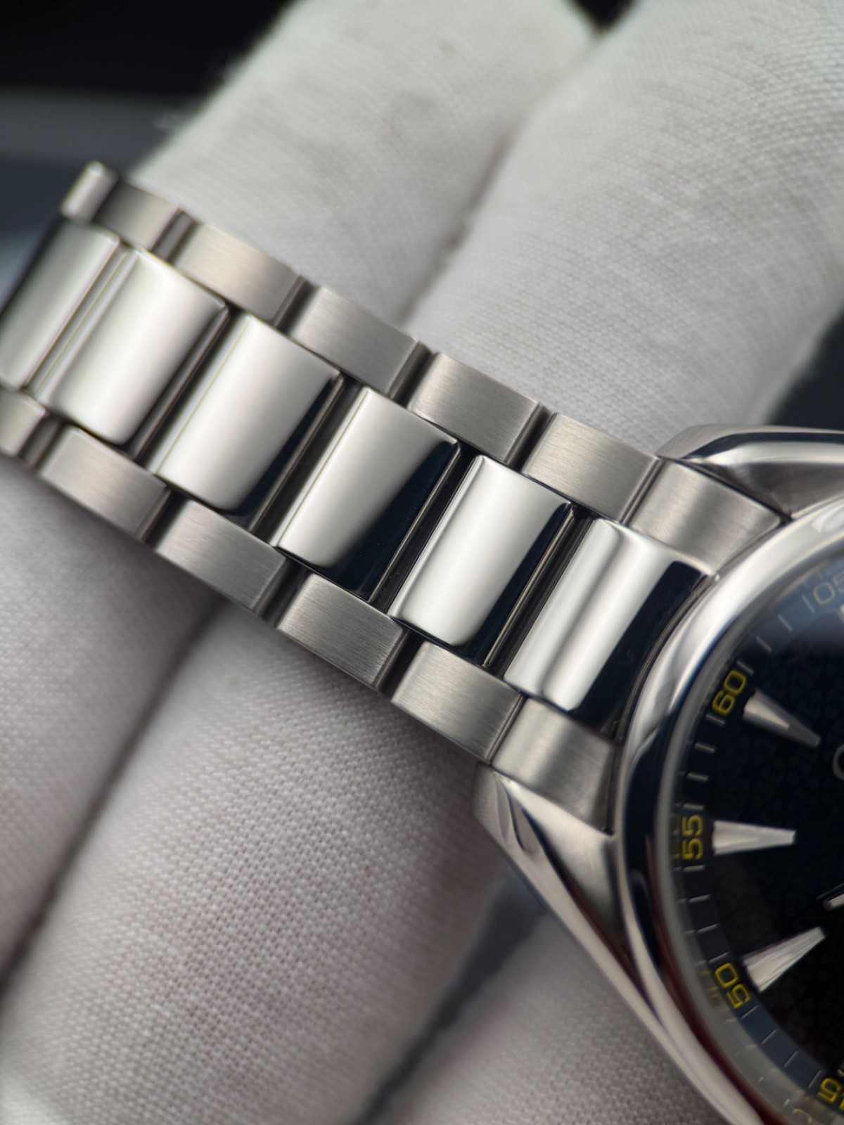 OMEGA Seamaster James Bond Spectre 41.5mm 231.10.42.21.03.004 Limited Edition