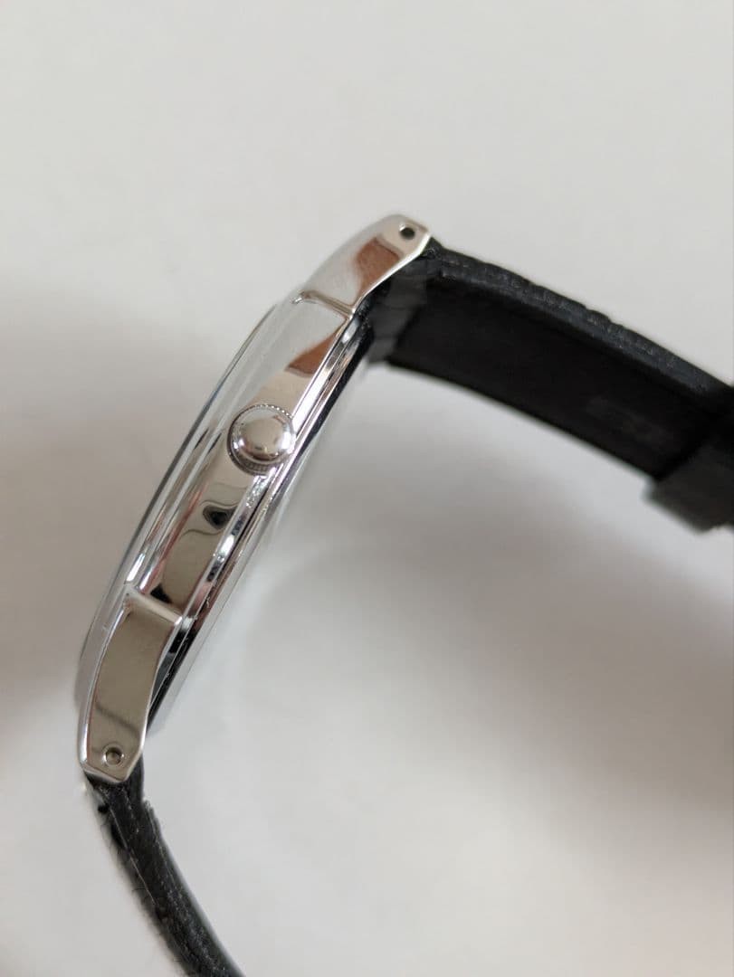 SEIKO 7N01-7141 Men’s Quartz Watch White Dial Used