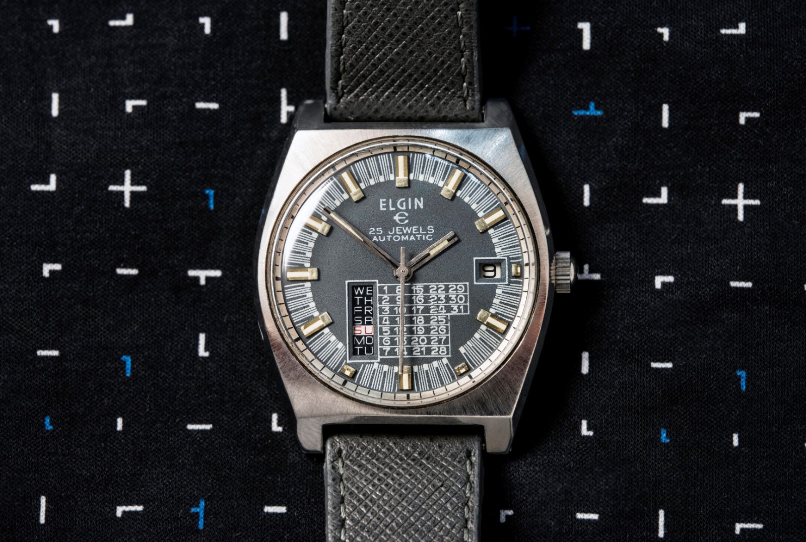 Elgin Calendar Automatic Watch – Full Month Dial – 25 Jewels – Circa 1968-72