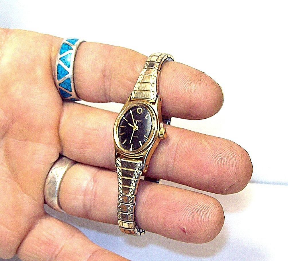 Timex Q Ladies Watch Earlier Minty Luxury ’70’s Quartz Gold-Filled fit 5.9″-6.4″