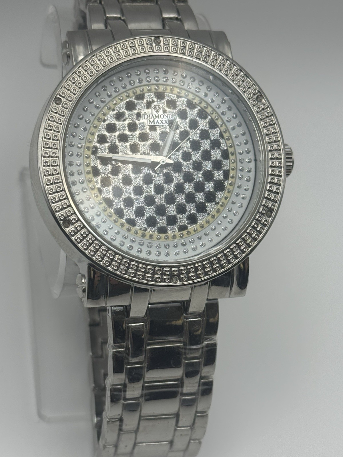 Diamond Maxx Quartz Silver Tone Stainless Steel 44mm Checkerboard Dial Watch