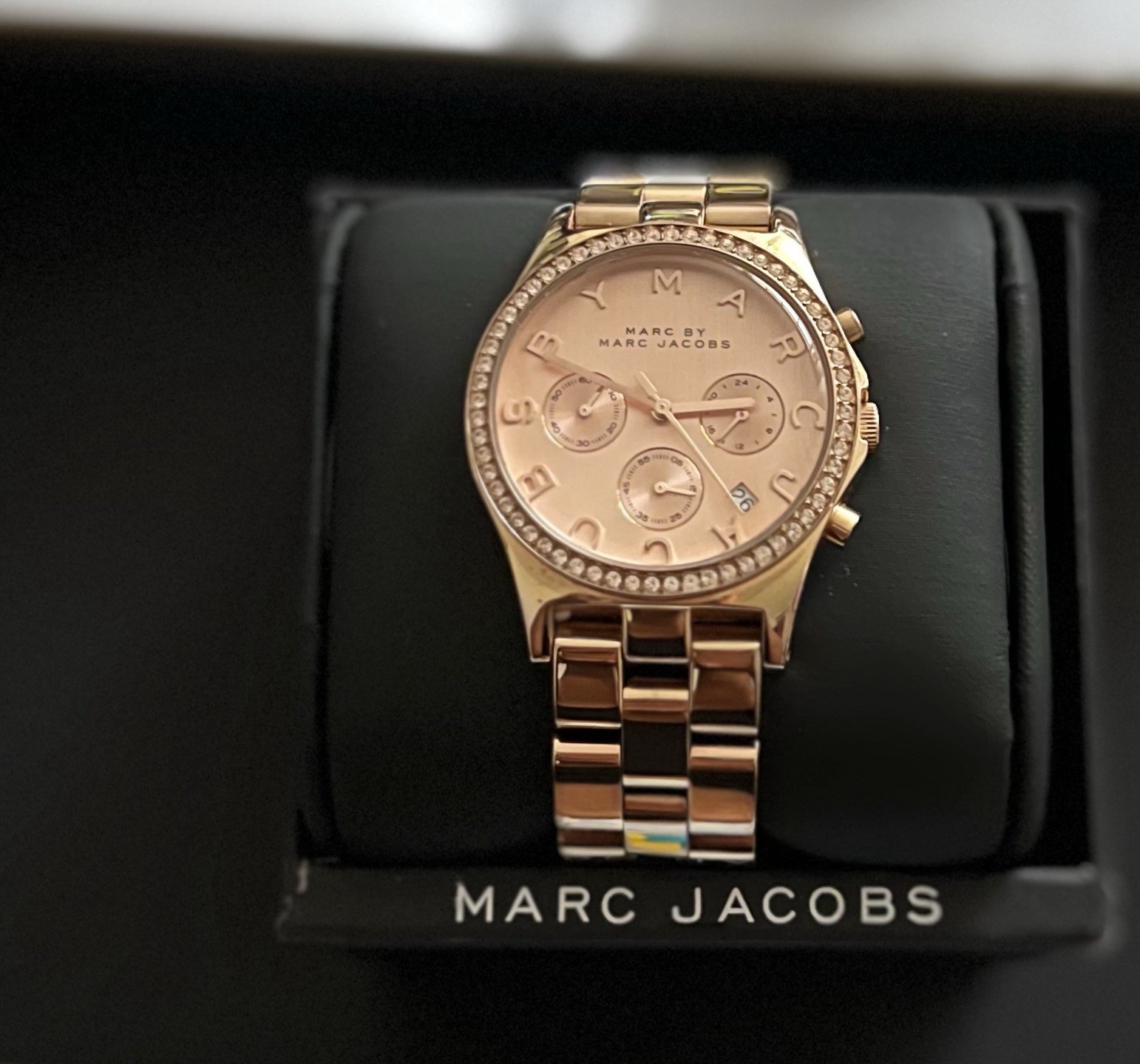 Marc by Marc Jacobs MBM3307 Rose Gold Quartz Watch Crystal Bezel Date Box