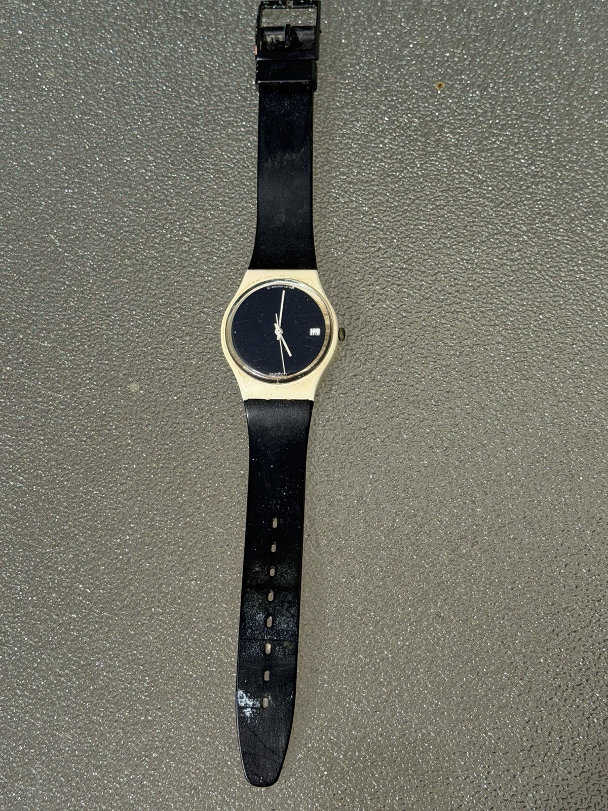 Vintage Big Eclipse GW400 Swatch Watch 80’s Black & White