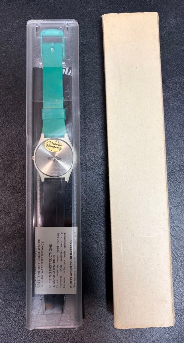 RARE AIRWALK Vintage Wristwatch Black Green Rubber Band