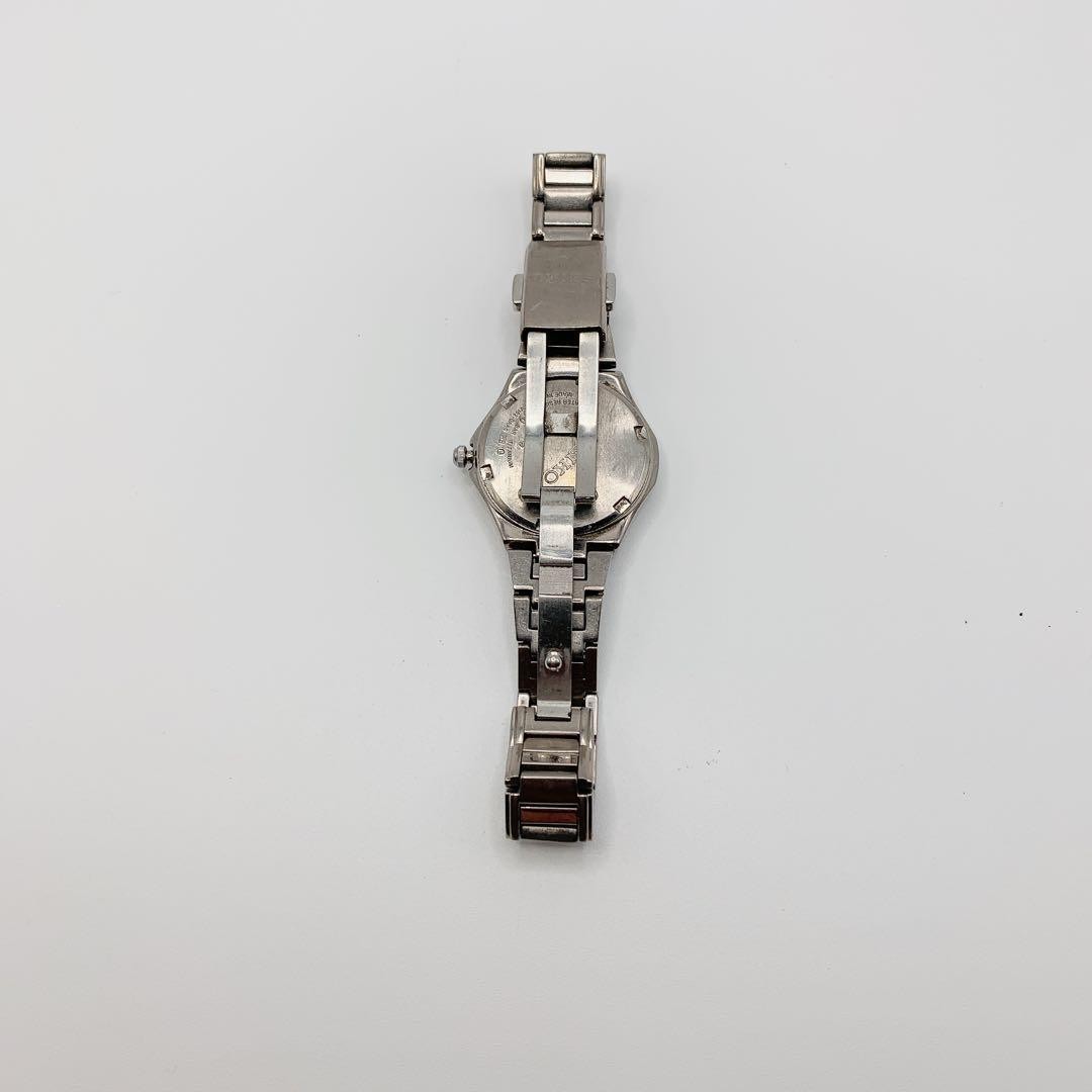[Working Condition] SEIKO Titanium Women’s Watch, Solar Powered, Lightweight