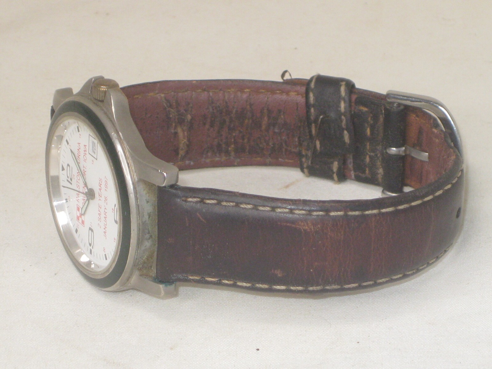 vintage RALSTON PURINA logo DAVENPORT 2 SAFE YEARS wristwatch award watch
