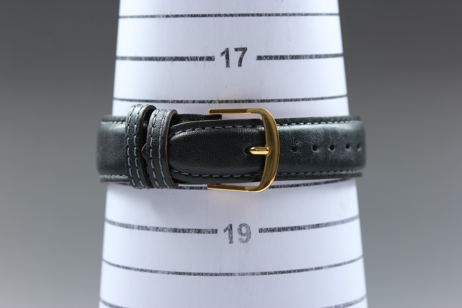 [Near MINT] LONGINES Grand Classic L4.720.2 Gold Dial Quartz Men’s Vintage Watch