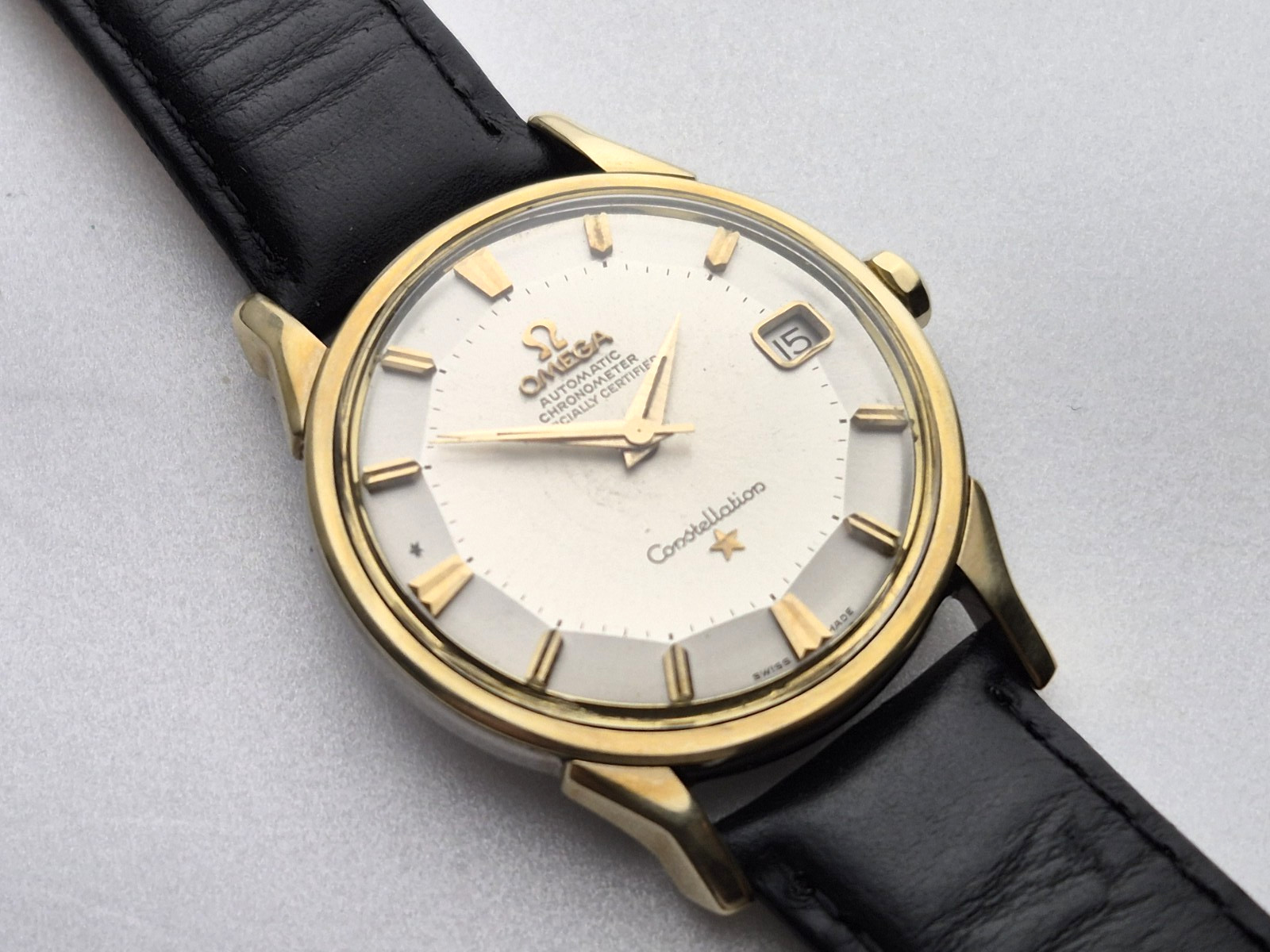 Vintage 14K / SS Omega Constellation Pie-Pan 168-005 caliber 561 .SERVICED.