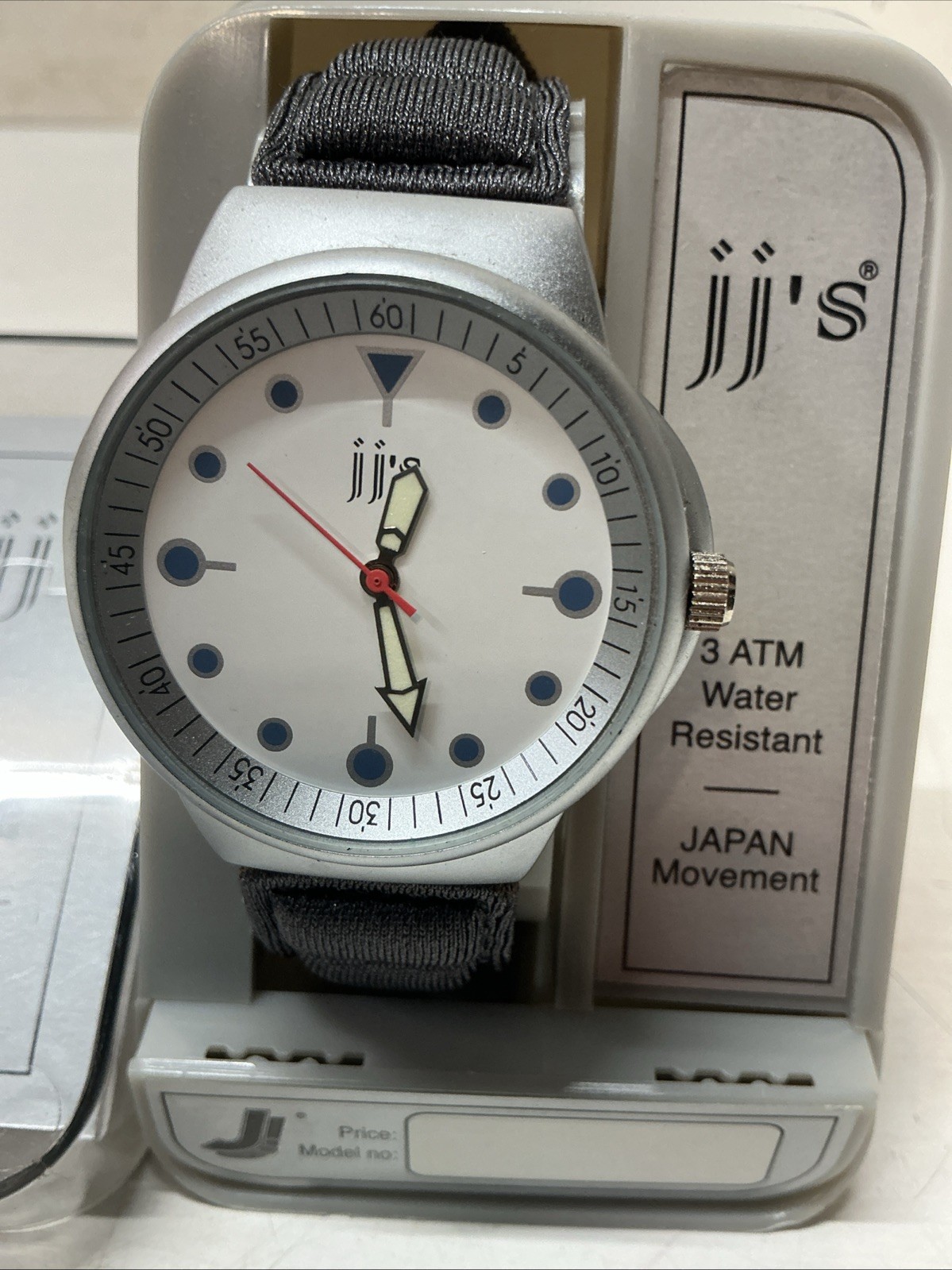 Vintage JJ’s Australia Quartz Watch NL0051 Retro Fashion Watch, White Dial NIB