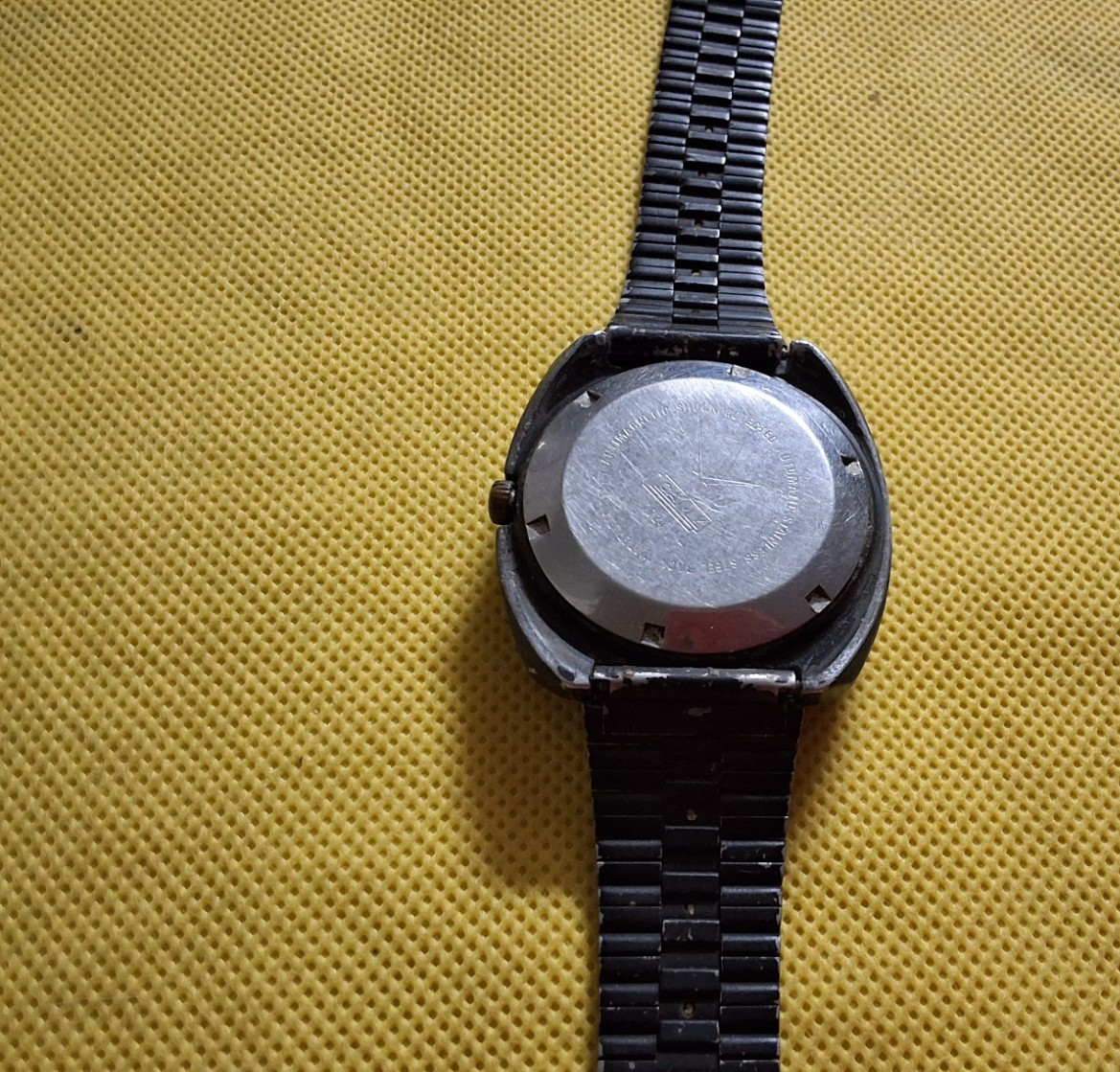 Vintage Camy Geneve Starjet Automatic 17 jewels Swiss Made Wrist Watch 40 mm.