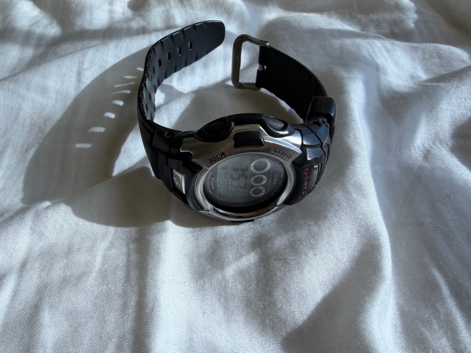 CASIO Men’s Watch G-Shock 2688 GW-500A Black-Tone Quartz Digital
