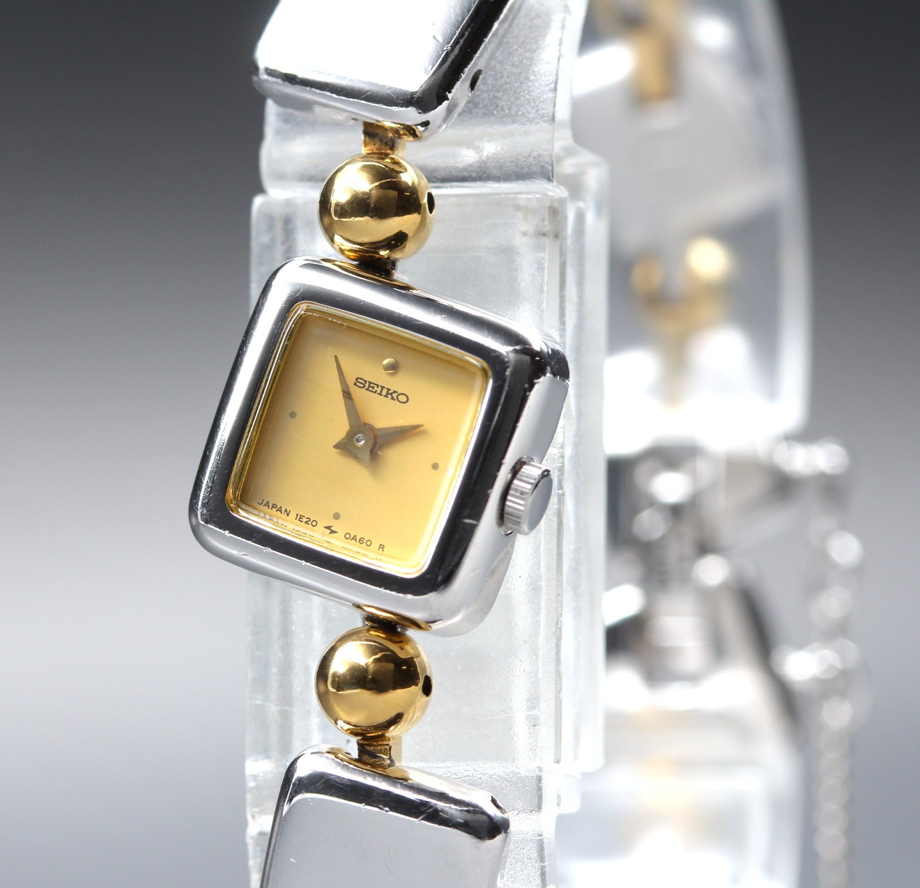 [N MINT] Seiko Tisse 1E20-5A00 13mm Gold Two Tone Bracelet Women’s Quartz Watch