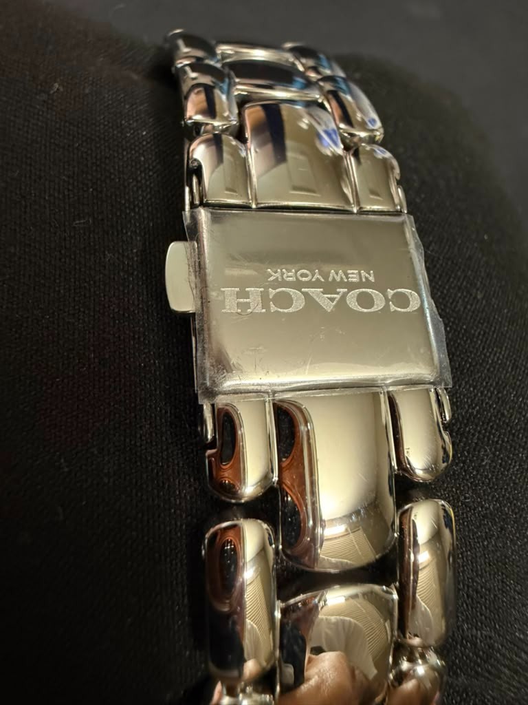 Coach Chelsea Women’s 2H Quartz Watch – 36mm Stainless Steel Bracelet
